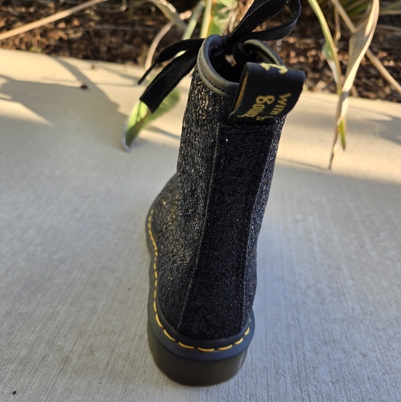 ISO Right Shoe or Sell Left, 7 - Picture 5 of 9